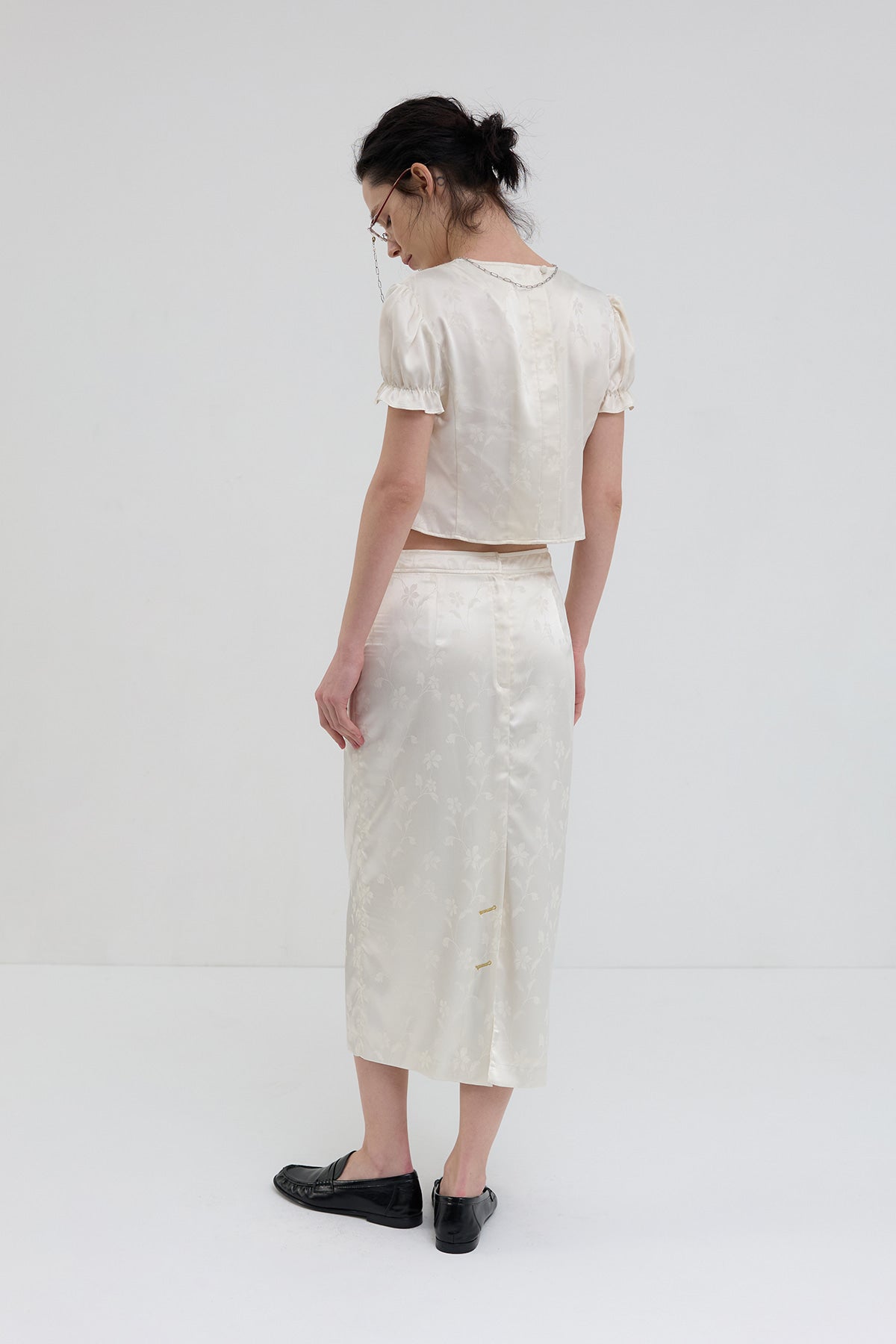 【overdue flair】JACQUARD CROP BLOUSE