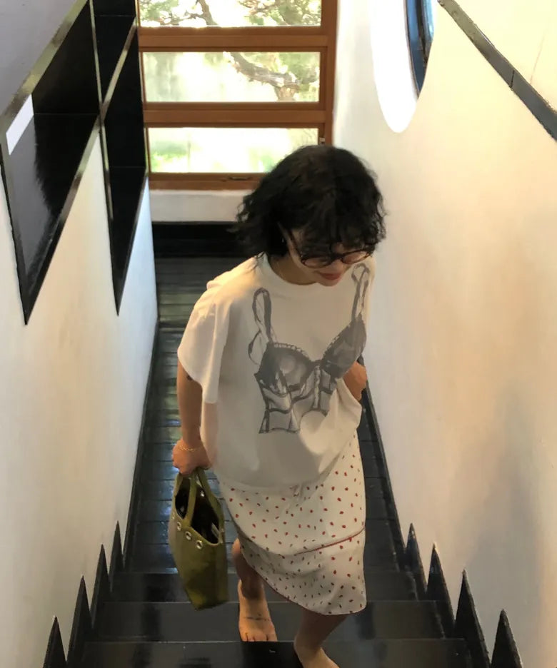 【3hreeto8ighty】SNAP CORSET GRAPHIC T-SHIRT - 2 colors