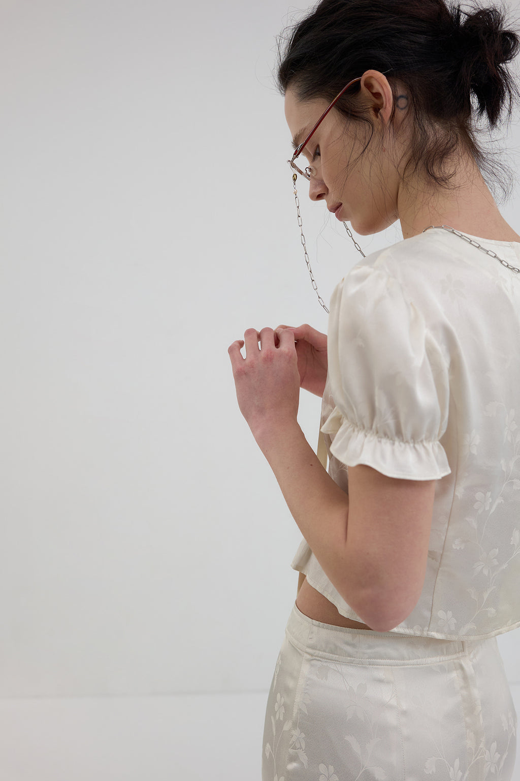 【overdue flair】JACQUARD CROP BLOUSE