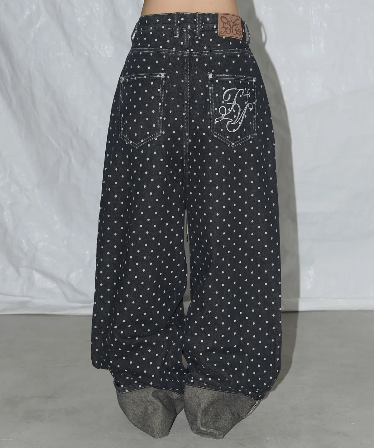 【Fancy Club】STRING DOT ROLL-UP PANTS [Black / Blue]