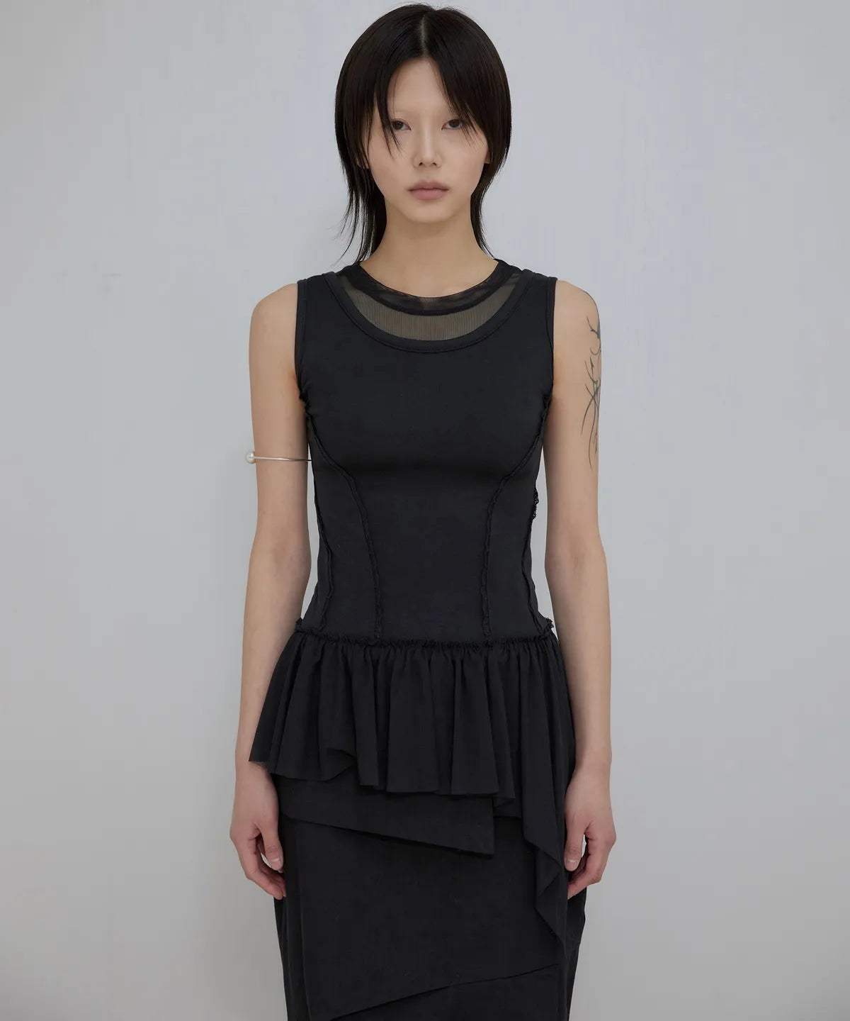 【Flare up】Layered Lace Frill Sleeveless - 3 colors