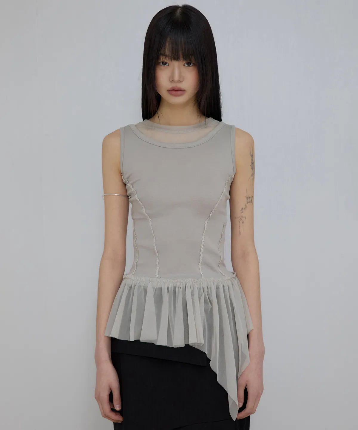 【Flare up】Layered Lace Frill Sleeveless - 3 colors