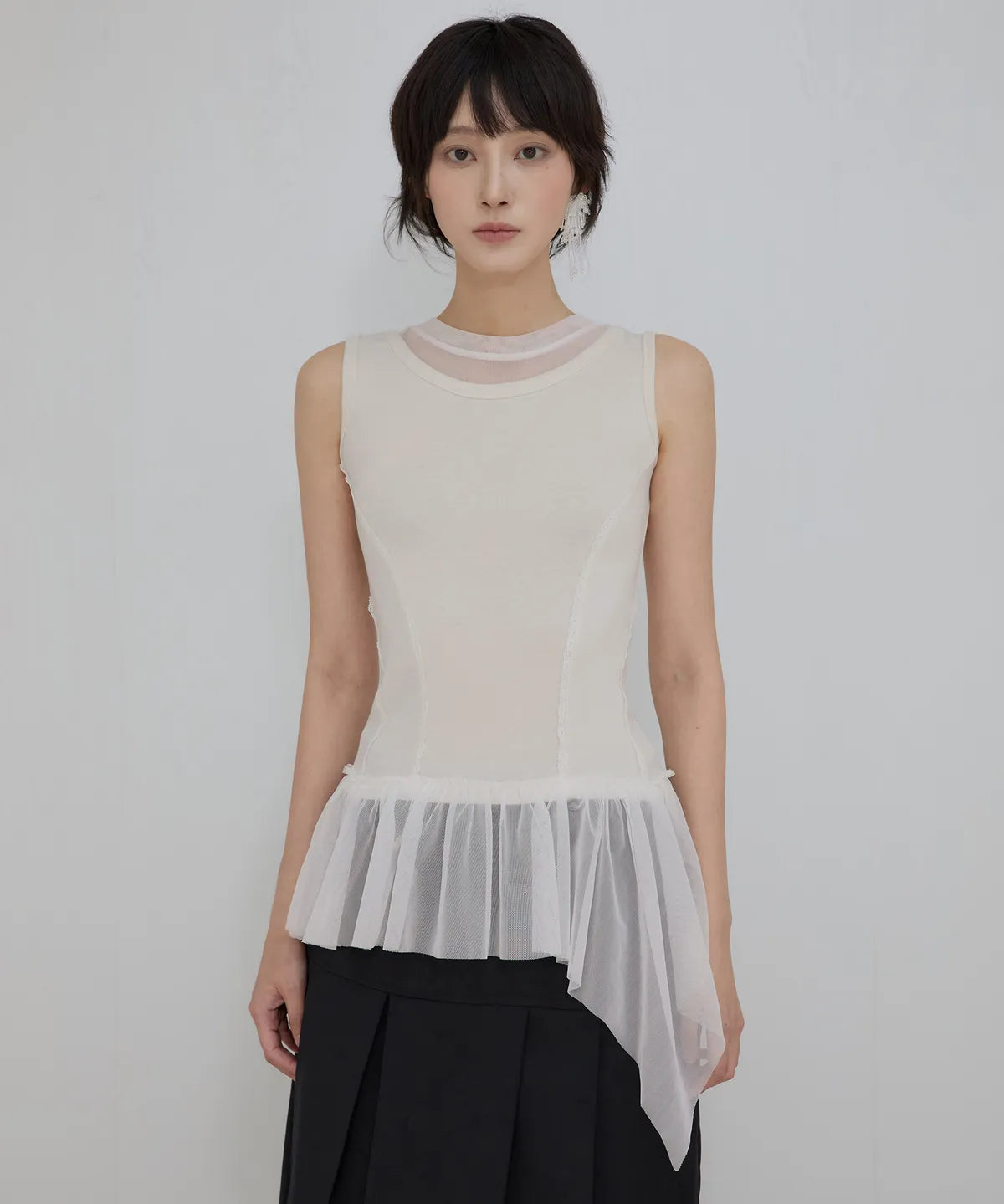 【Flare up】Layered Lace Frill Sleeveless - 3 colors
