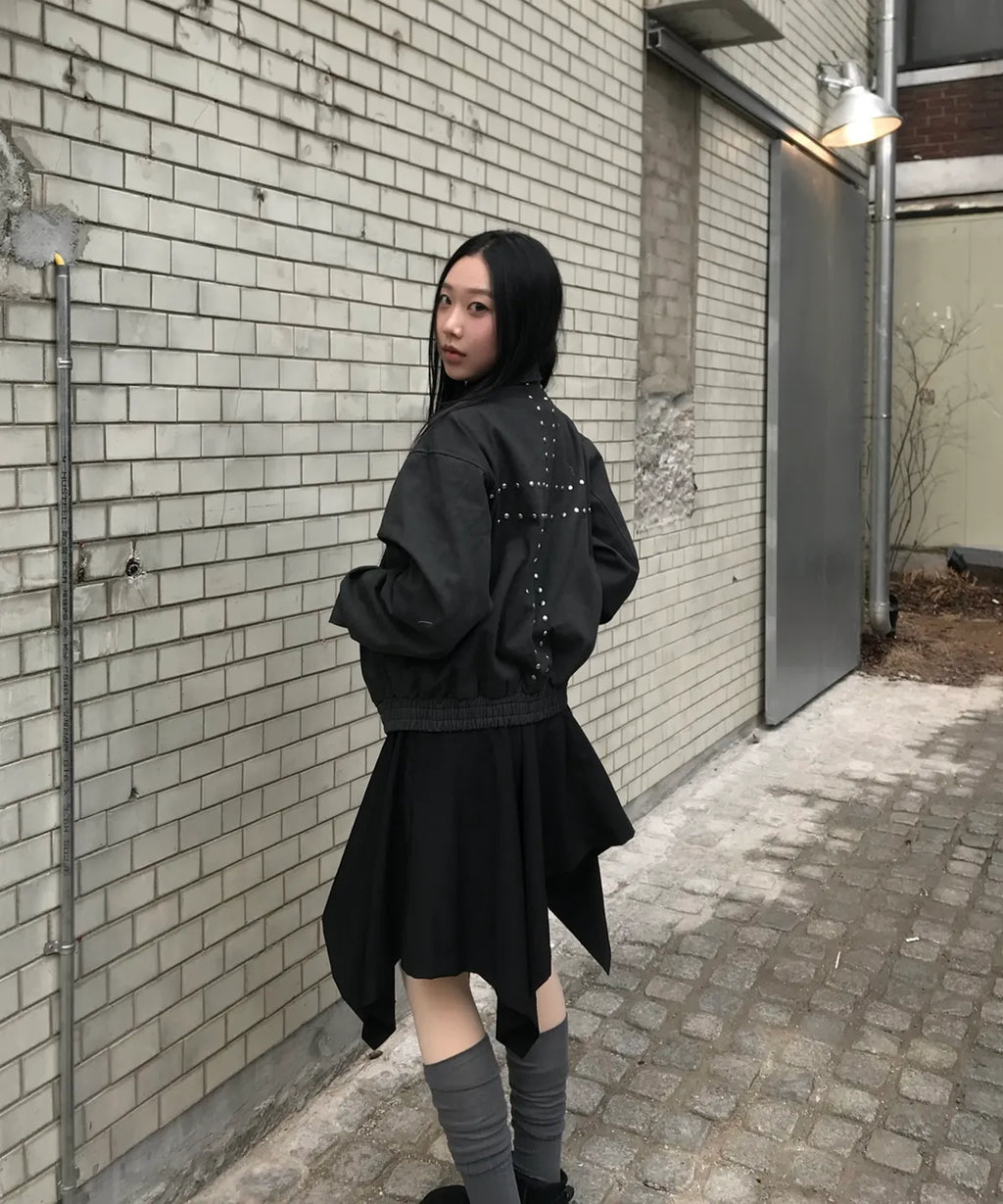 【PLACESTUDIO】反摺不規則五分裙 - 2 colors