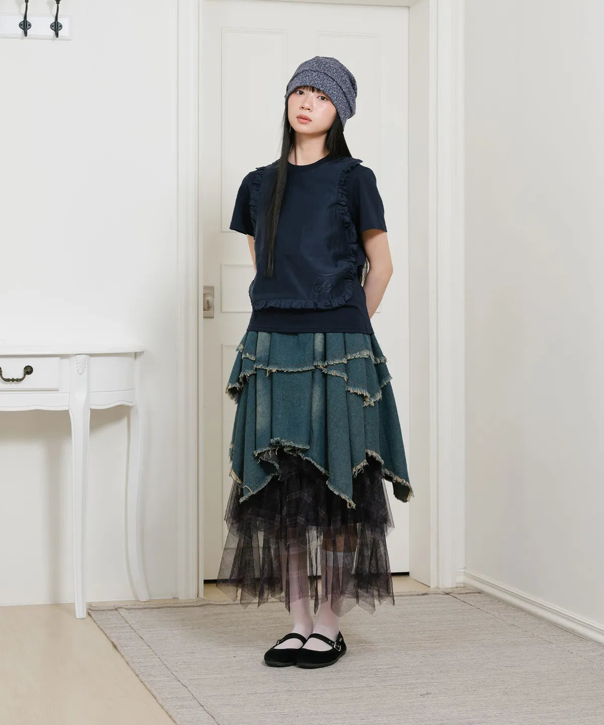 【niceghostclub】FFATS frill apron layered tee [ navy ]