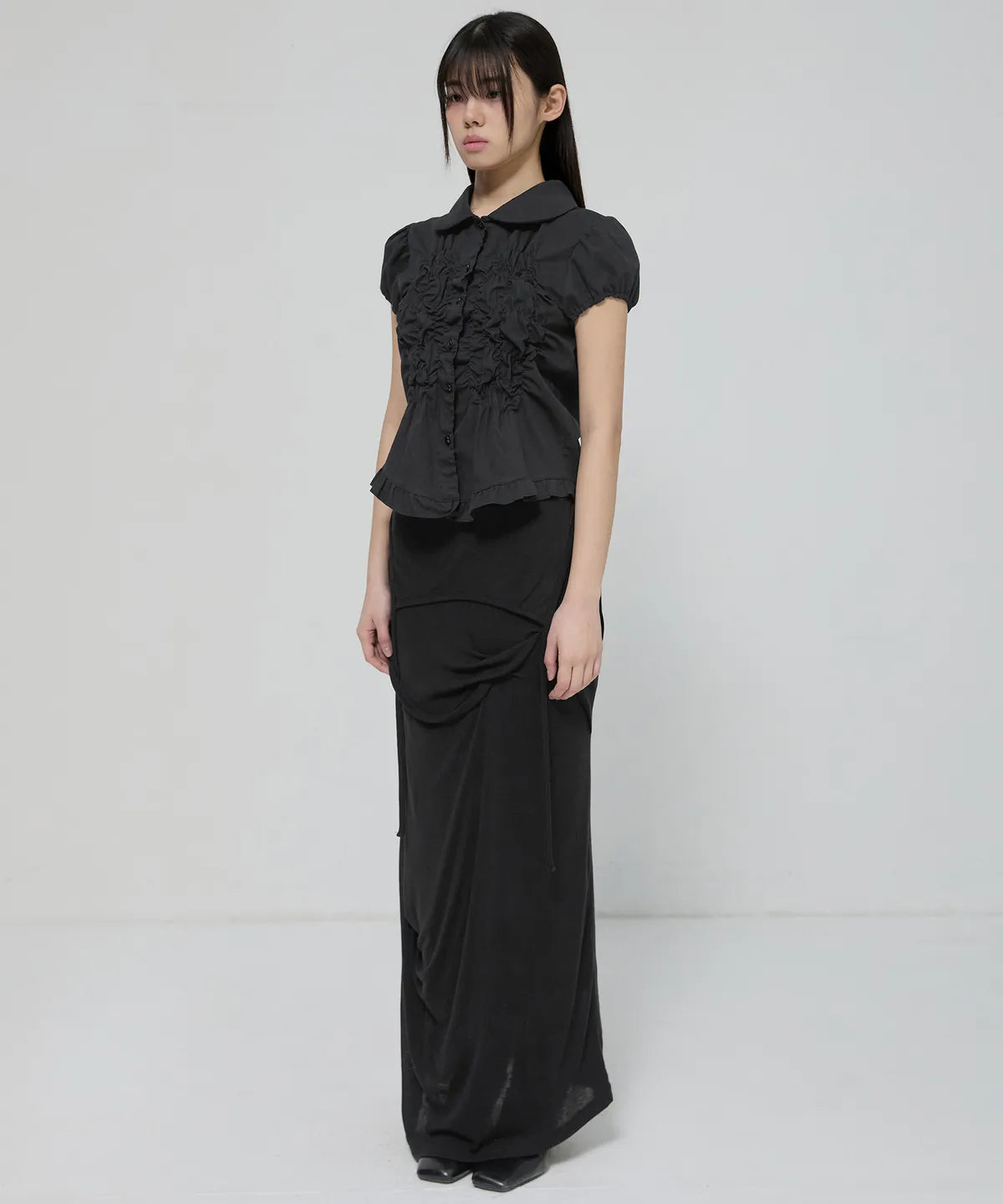 【Flare up】Cloud Puff Blouse [Black / White]