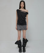 【Flare up】Braided Drape One-Shoulder Top  [Black / White]