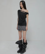 【Flare up】Braided Drape One-Shoulder Top  [Black / White]