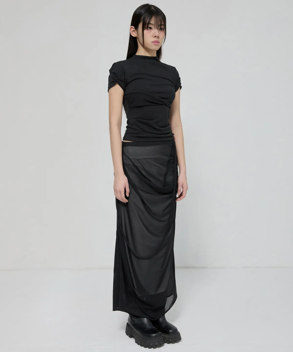 【Flare up】Draped Mesh Layered Long Skirt [Black / Gray]