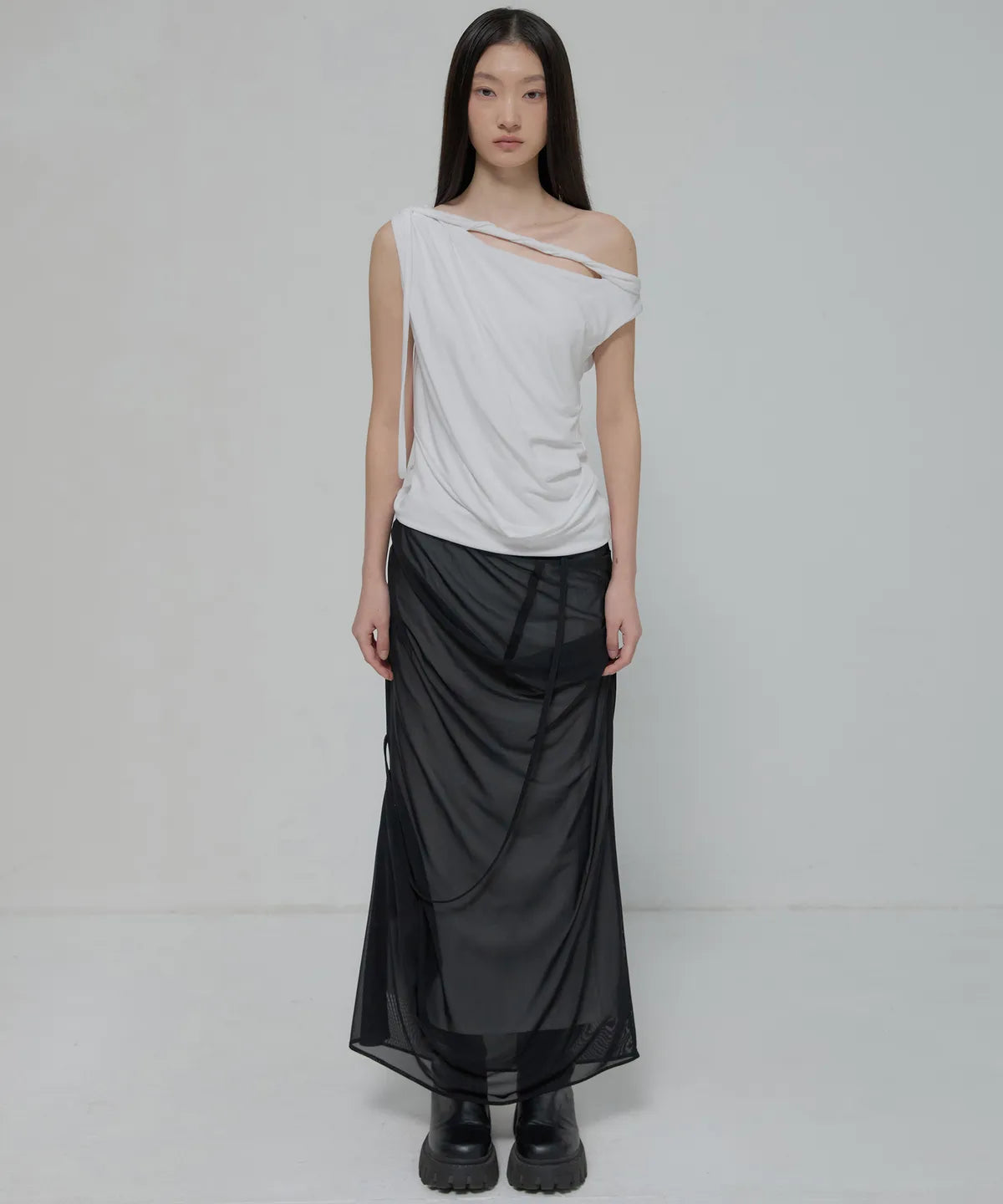 【Flare up】Draped Mesh Layered Long Skirt [Black / Gray]