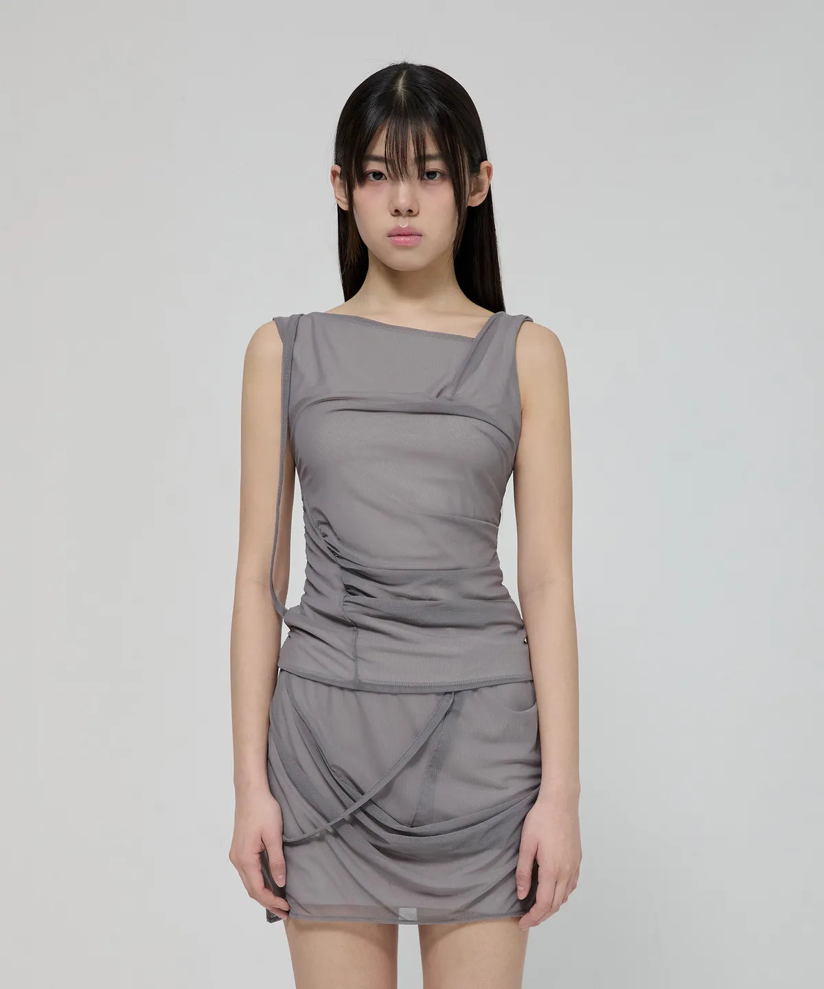 【Flare up】Draped Mesh Layered Mini Skirt [Black / Gray]