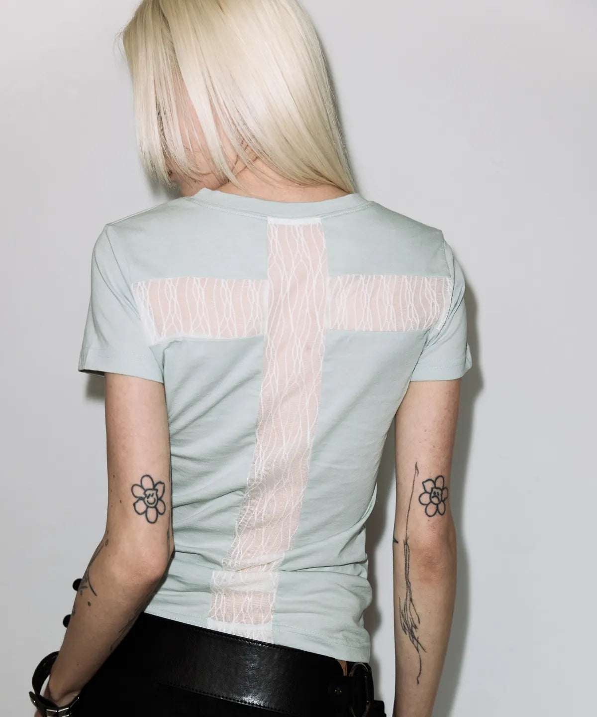 【Fancy Club】BACK CROSS TEE [5 colors]