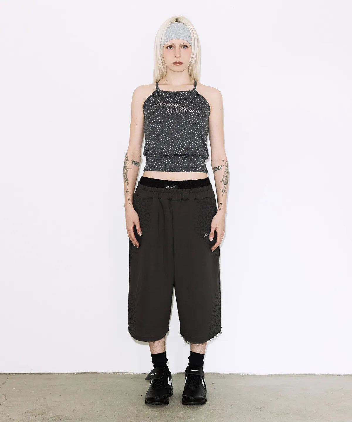 【Fancy Club】SERENITY BUTTON SLEEVELESS  [Blue / Charcoal]