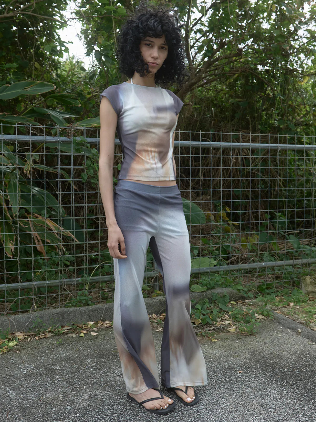 【kijun】Print Cap Sleeve Top [Blue / Charcoal]