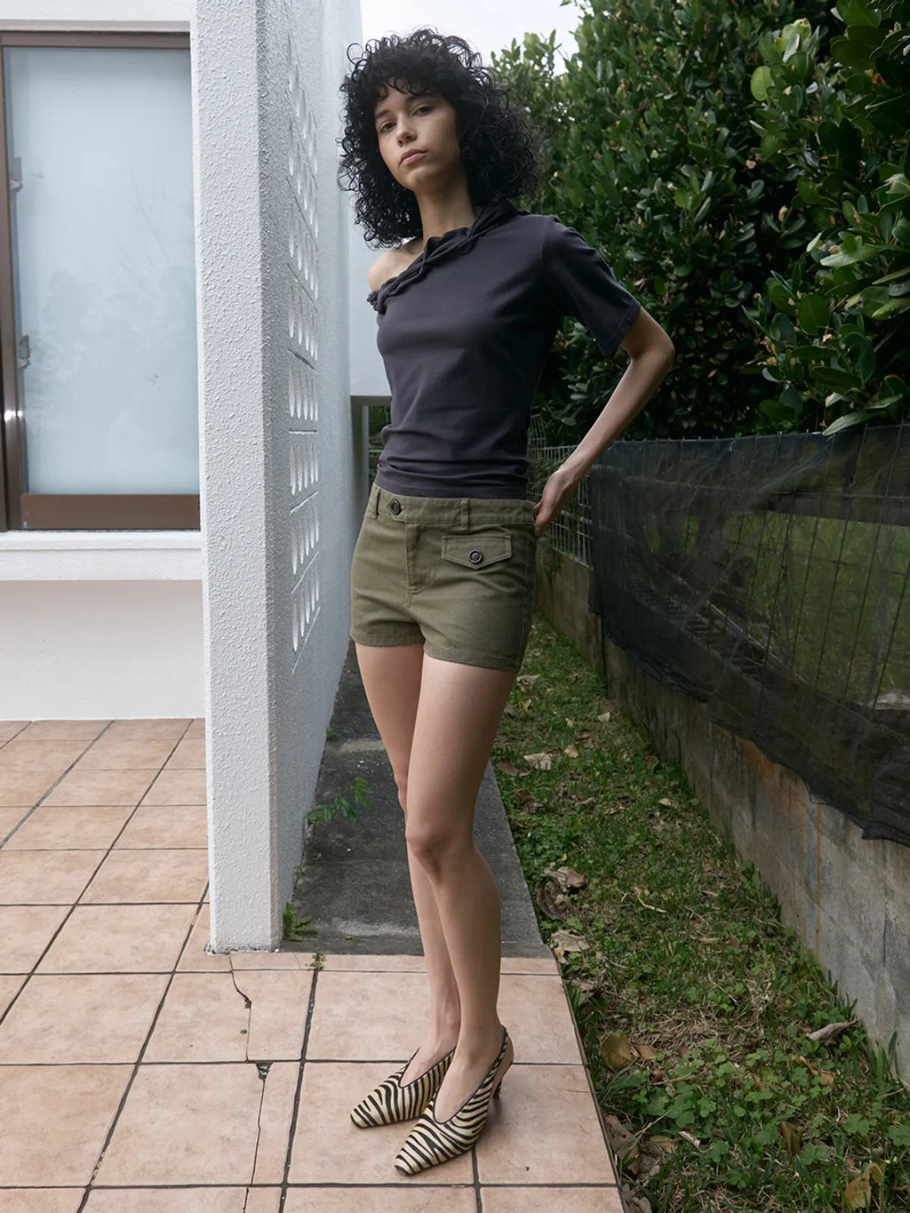 【kijun】Twist One-Shoulder Top
