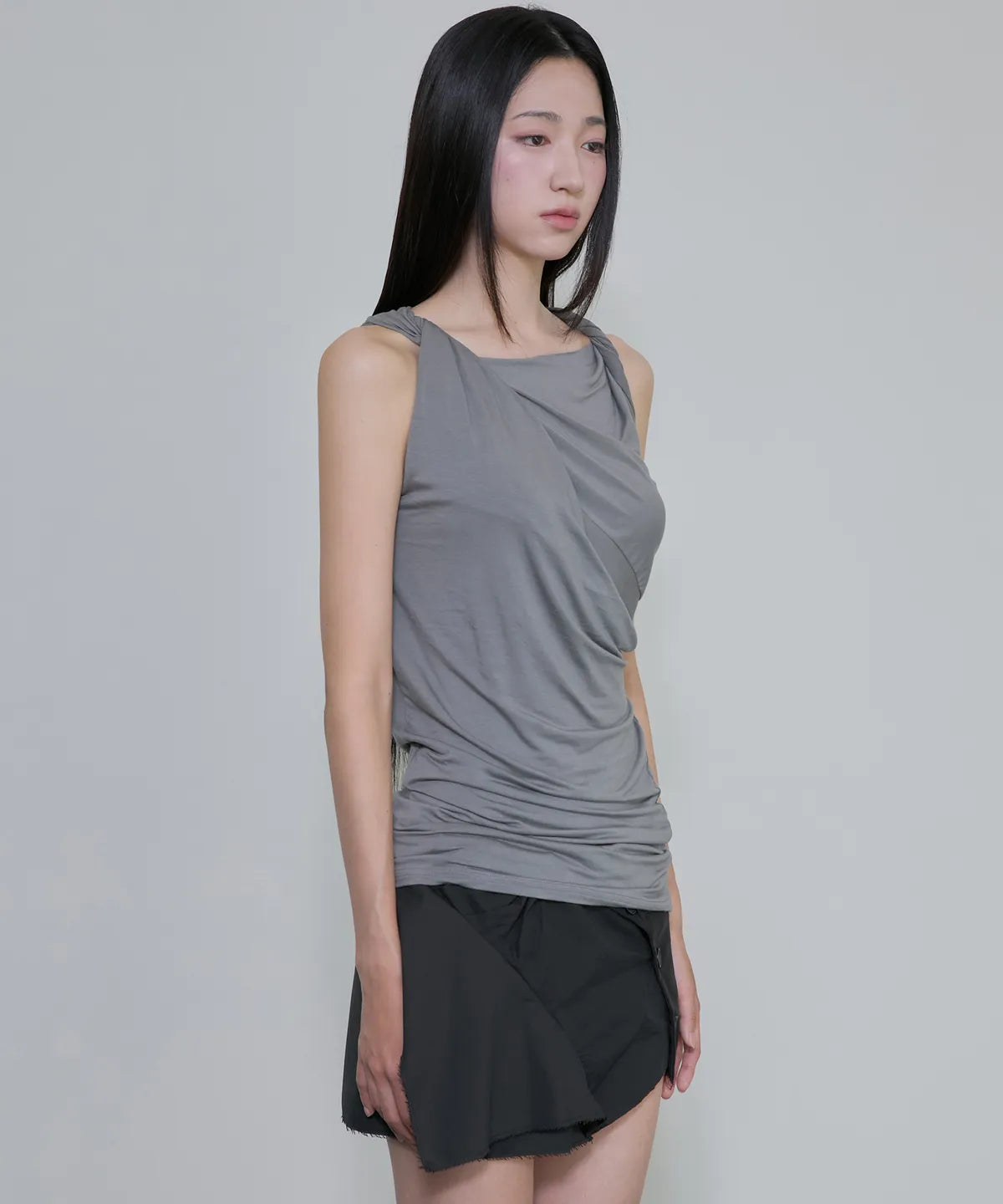 【Flare up】Braided Asymmetrical Sleeveless [Black / White / Gray]
