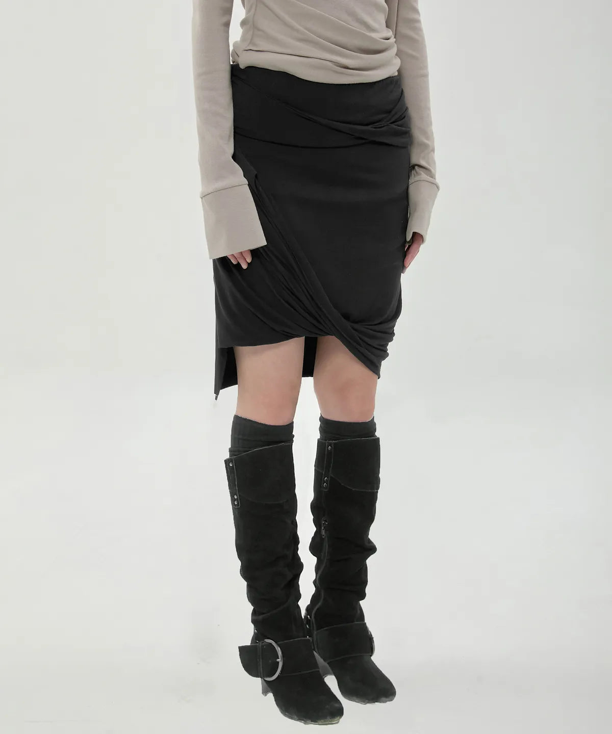 【Flare up】Asymmetrical Midi Skirt  - 2 colors