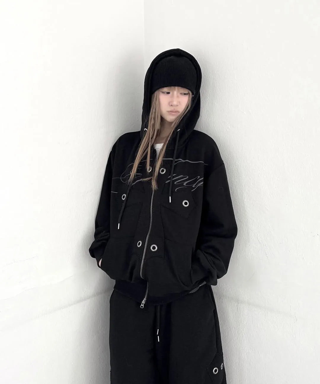 【Fancy Club】BIG CROSS EYELET HOODED ZIP-UP [Black]