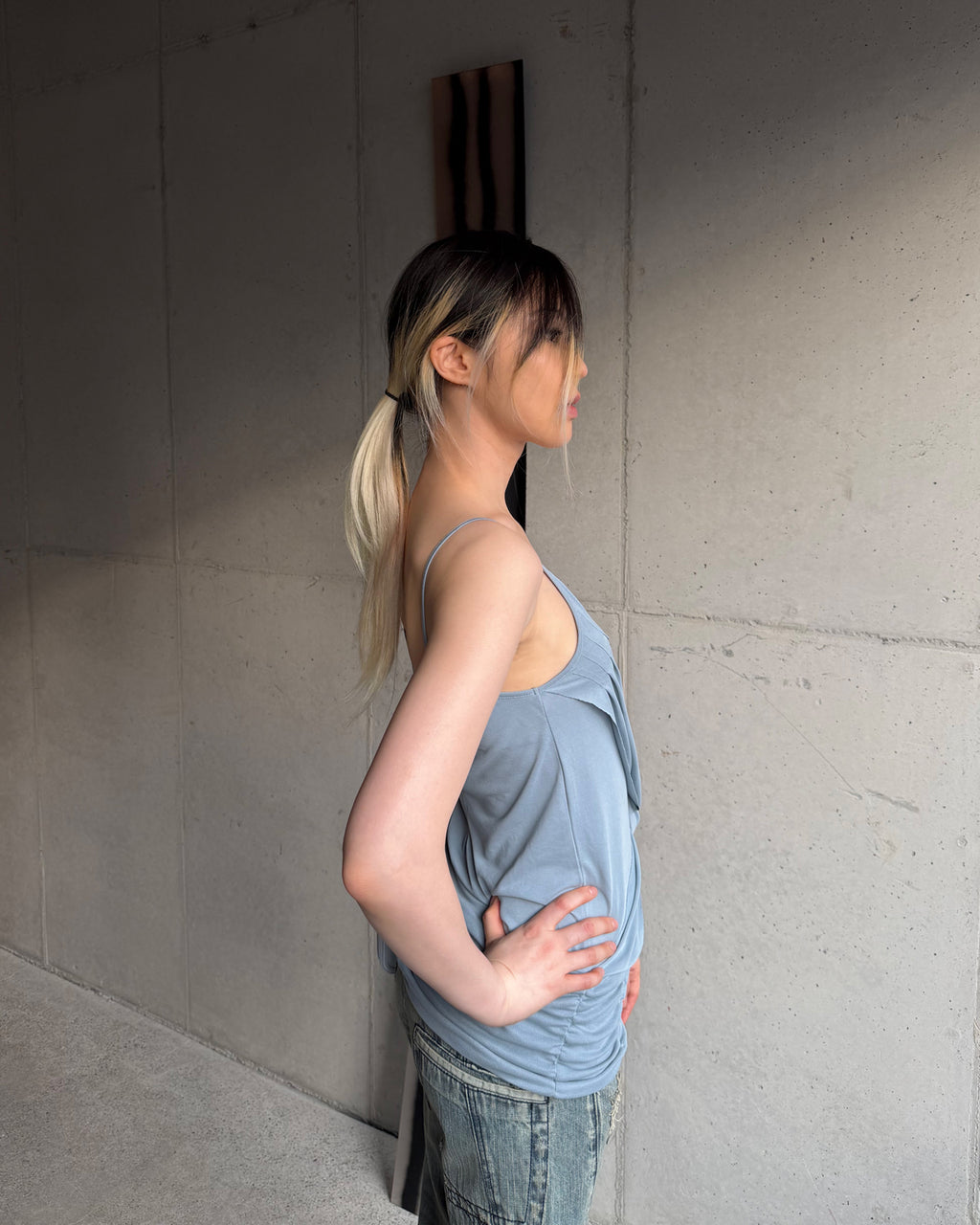 【mschief】TWIST DRAPED SLEEVELESS - 3 colors