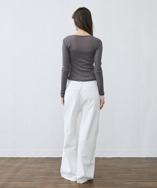 鉚釘線直筒牛仔褲  [White / Black]