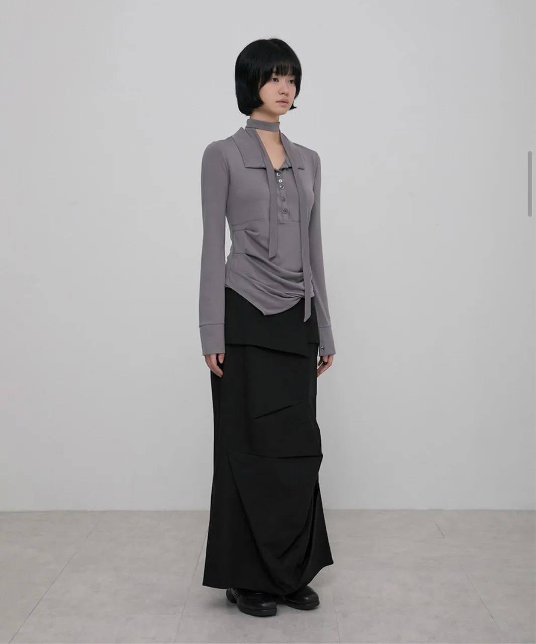 【Flare up】Asymmetrical Draped Shirt  [White / Black / Grey]