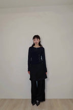 不規則斜扣透膚上衣