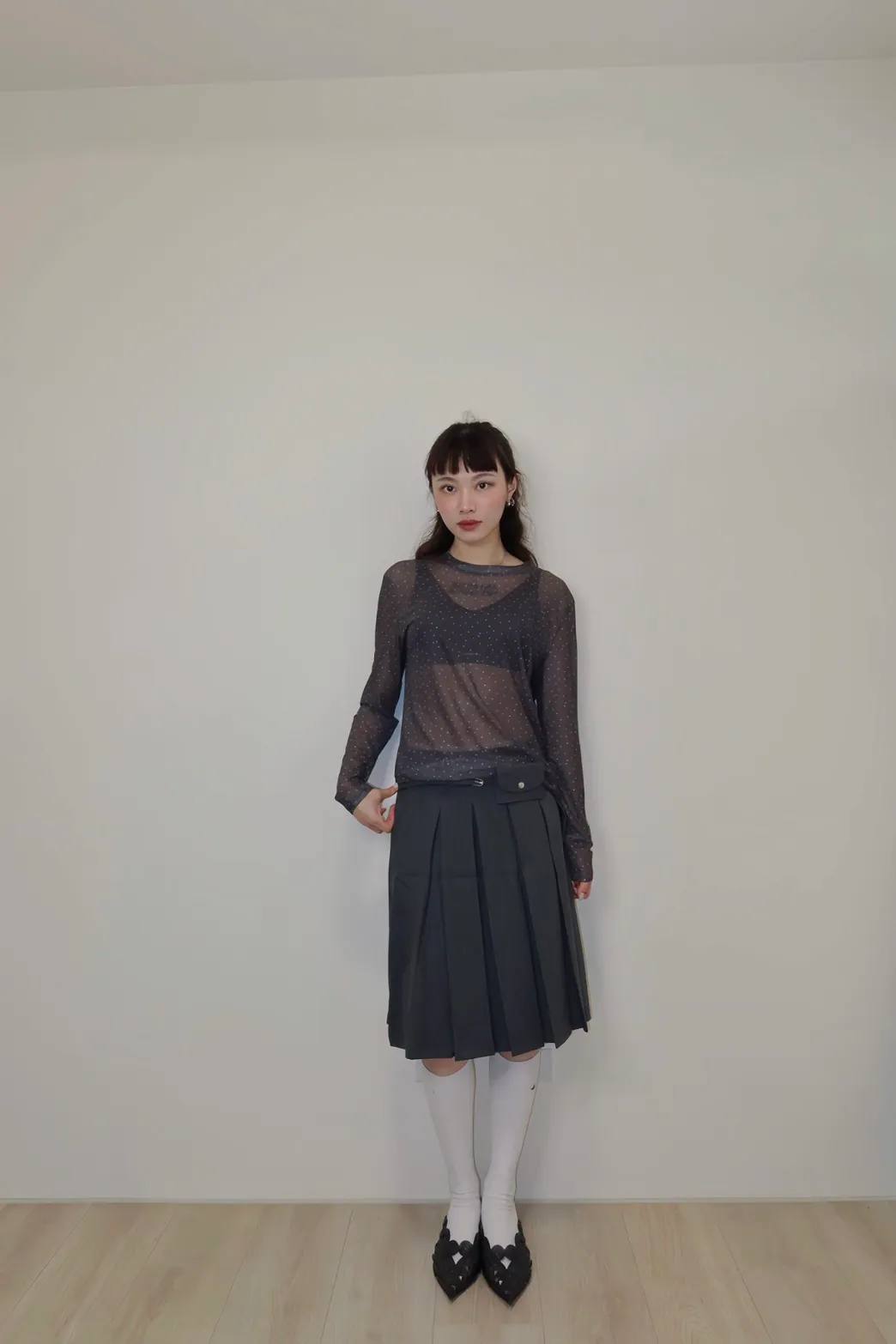 波點透膚內搭上衣
