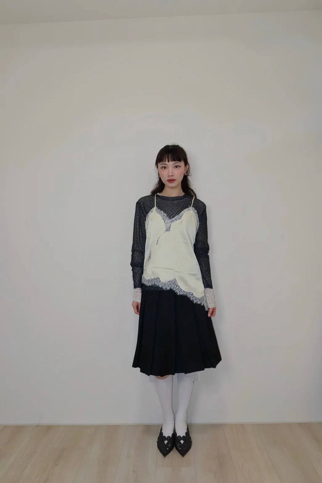 小性感蕾絲斜下擺背心