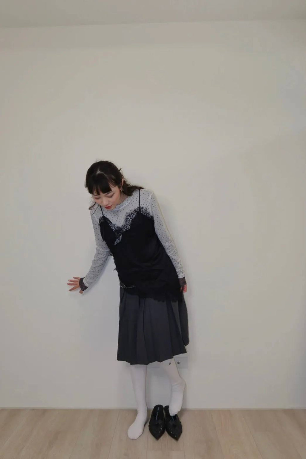 小性感蕾絲斜下擺背心