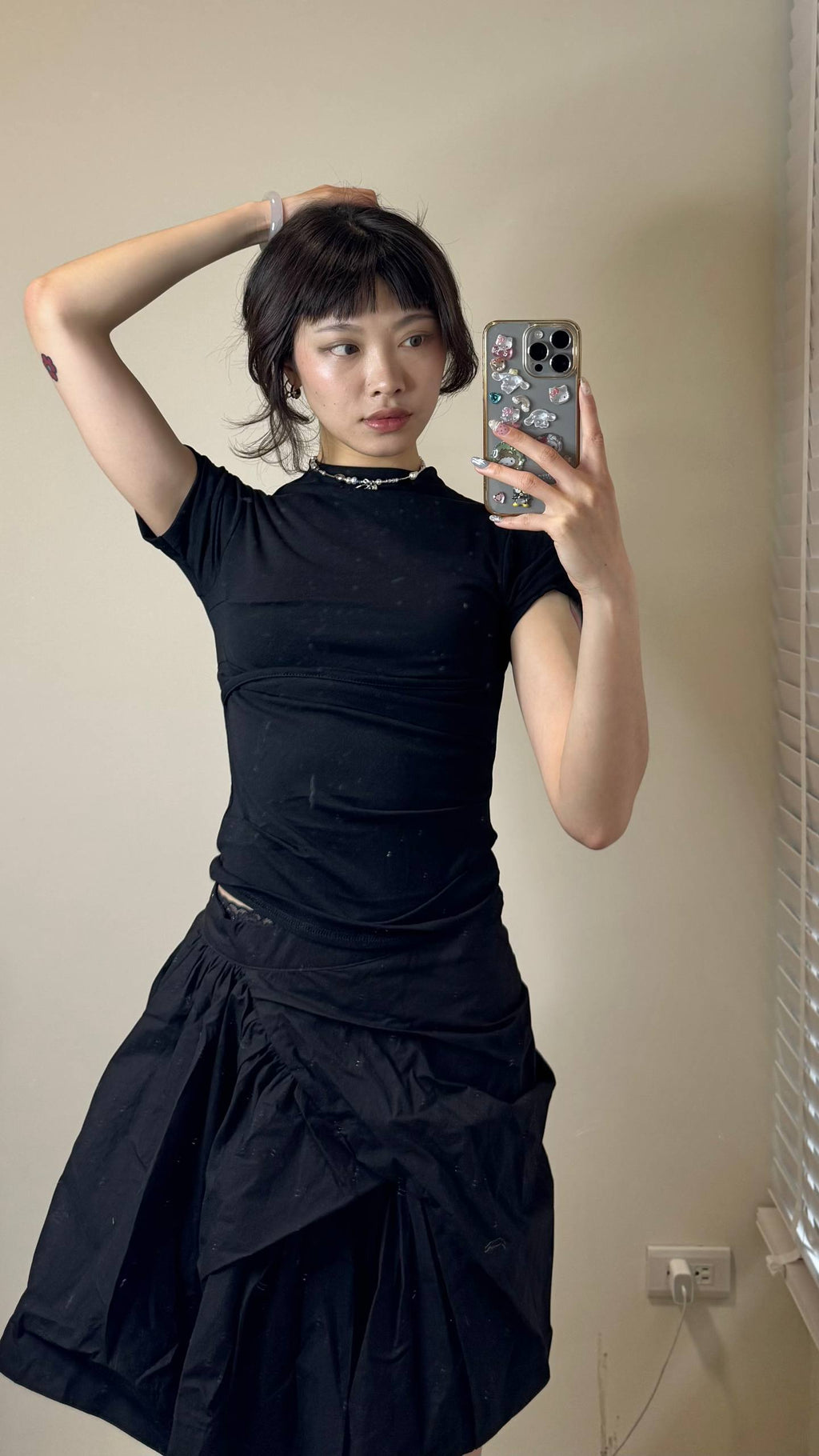 【Flare up】Asymmetrical Draped Mock Neck T-Shirt [Black / Gray]
