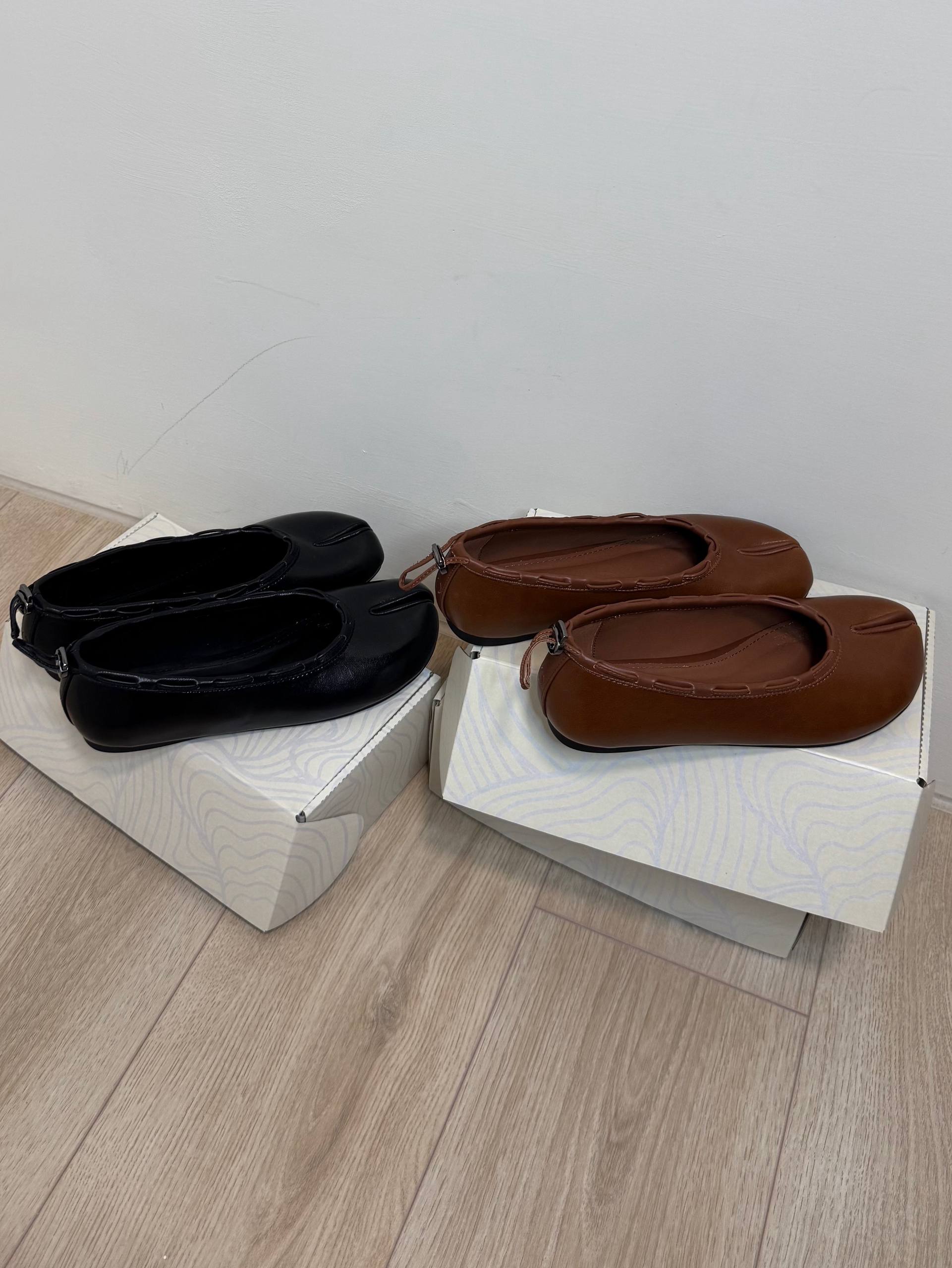 【PAES】Leather String Flat [ Brown / Black ]