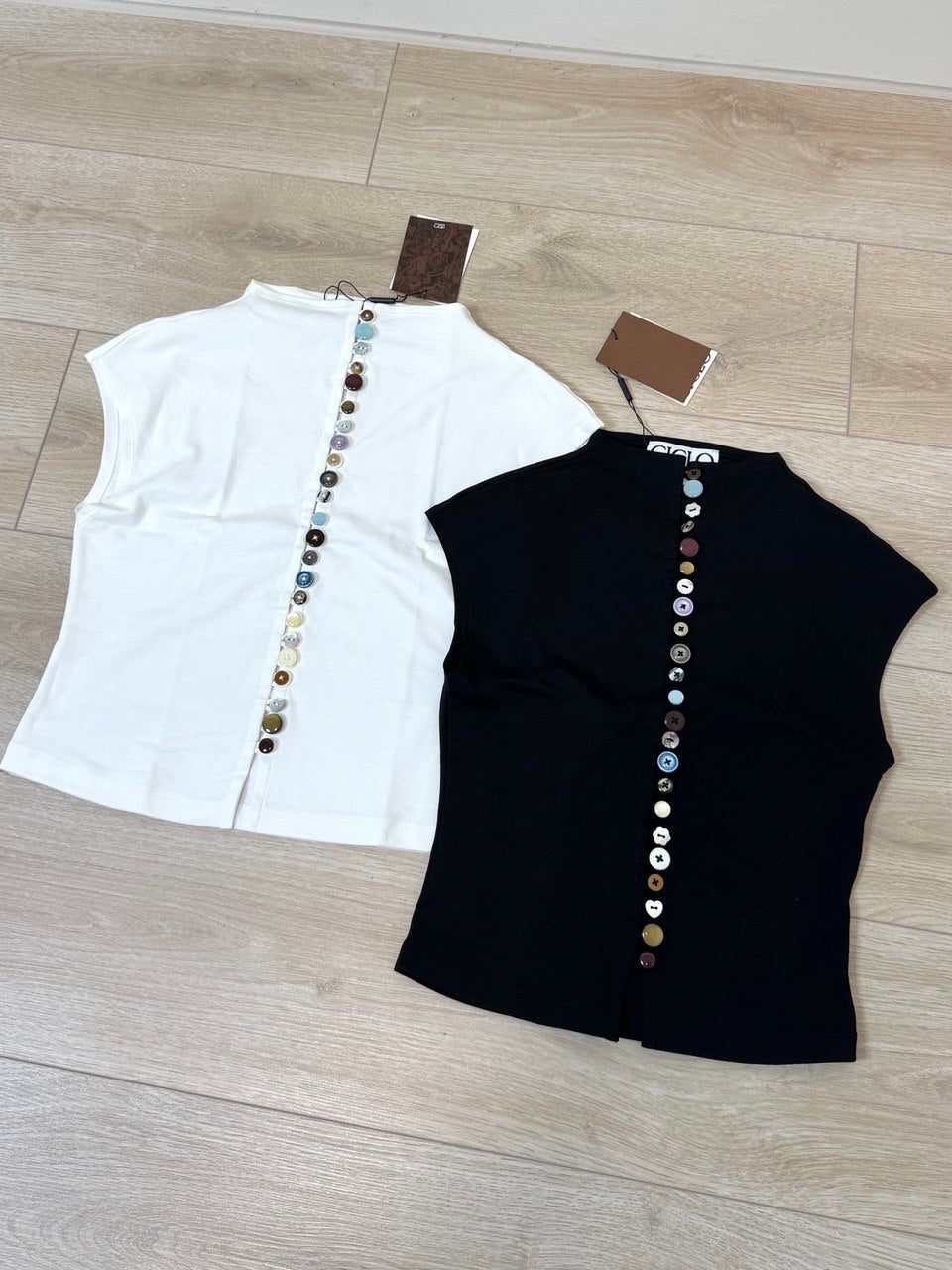 【CICLO】Gracie Button Top - 3 colors
