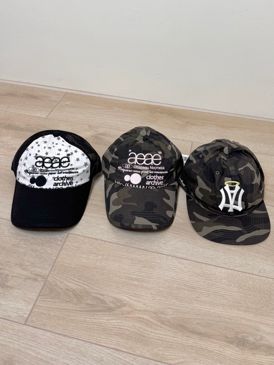 【aeae】WEB LOGO CAMO 5 PANNEL CAP [ PINK/RED ]