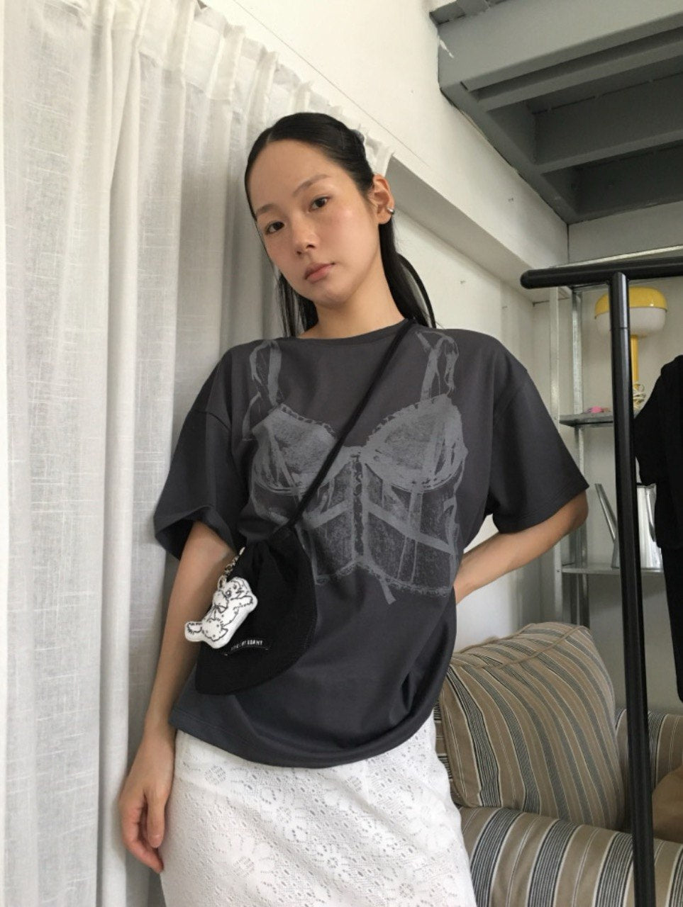 【3hreeto8ighty】SNAP CORSET GRAPHIC T-SHIRT - 2 colors