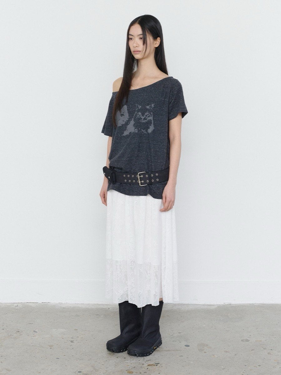 【3hreeto8ighty】OFF-SHOULDER TWIN CAT TEE - 2 colors