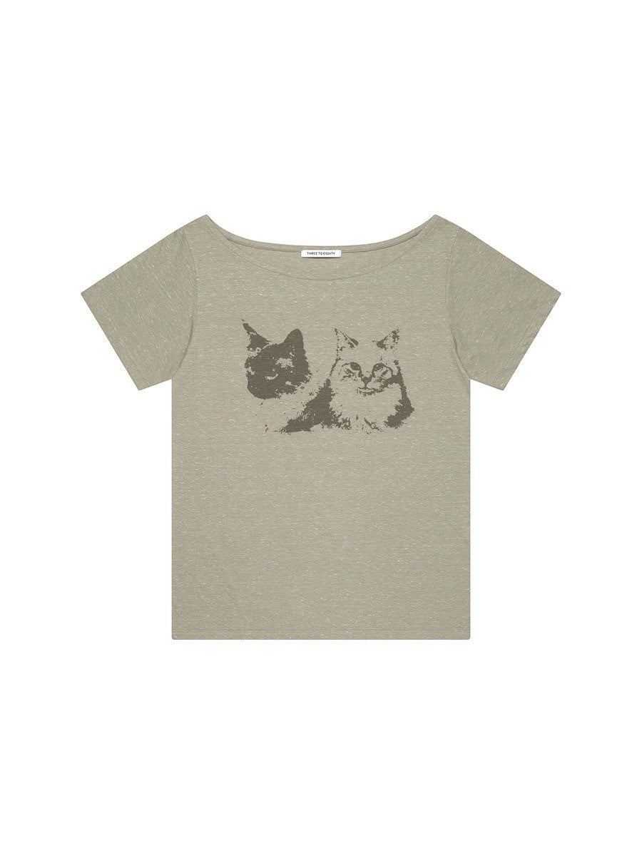 【3hreeto8ighty】OFF-SHOULDER TWIN CAT TEE - 2 colors