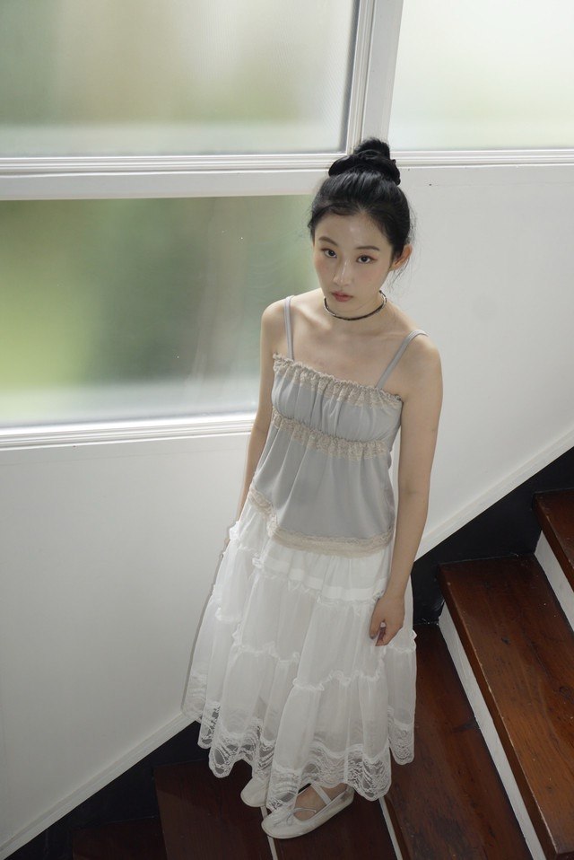 Lace Trim Sleeveless Top - 2 colors