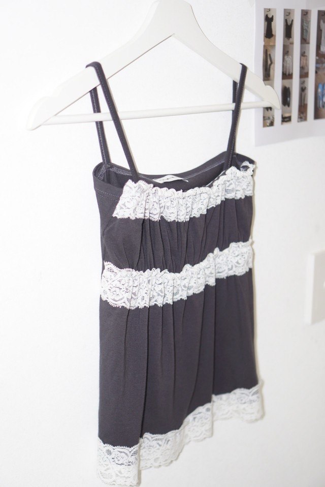Lace Trim Sleeveless Top - 2 colors