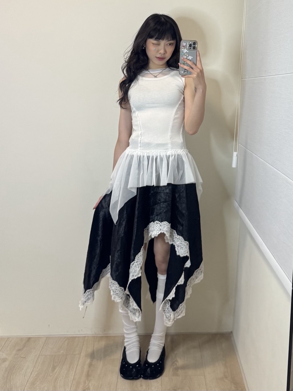 【Flare up】Layered Lace Frill Sleeveless - 3 colors