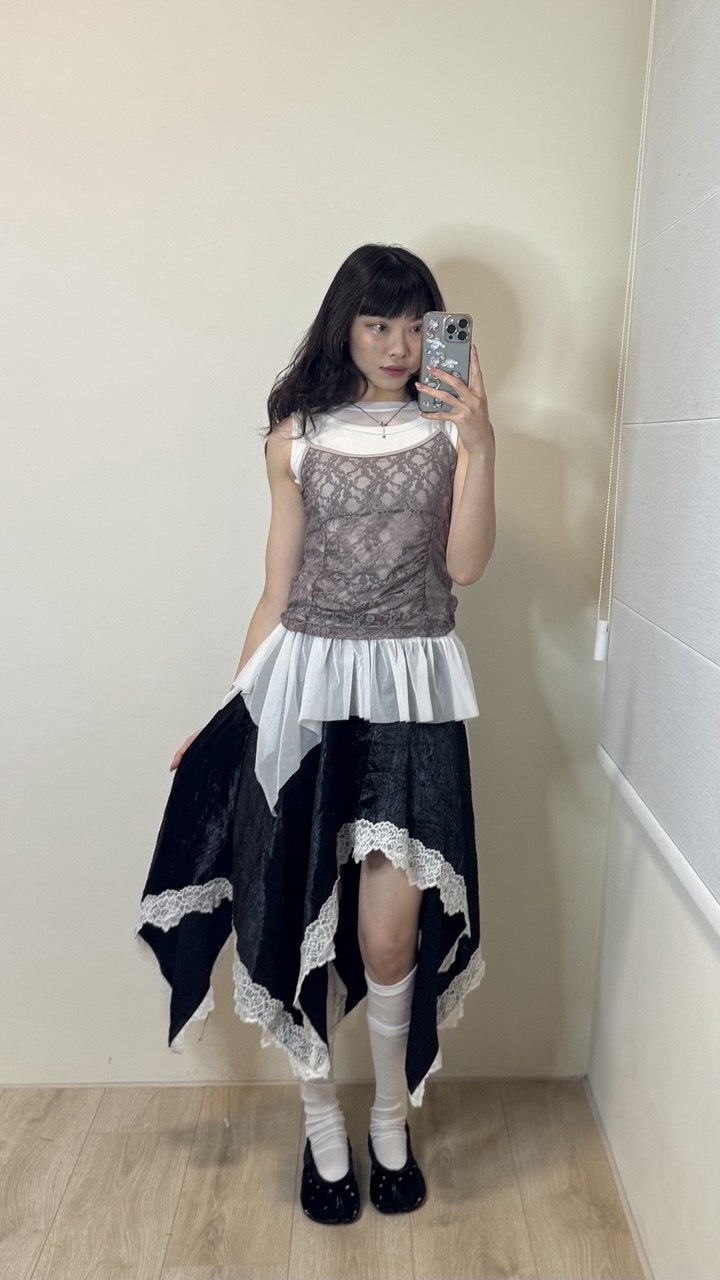 【Flare up】Layered Lace Frill Sleeveless - 3 colors