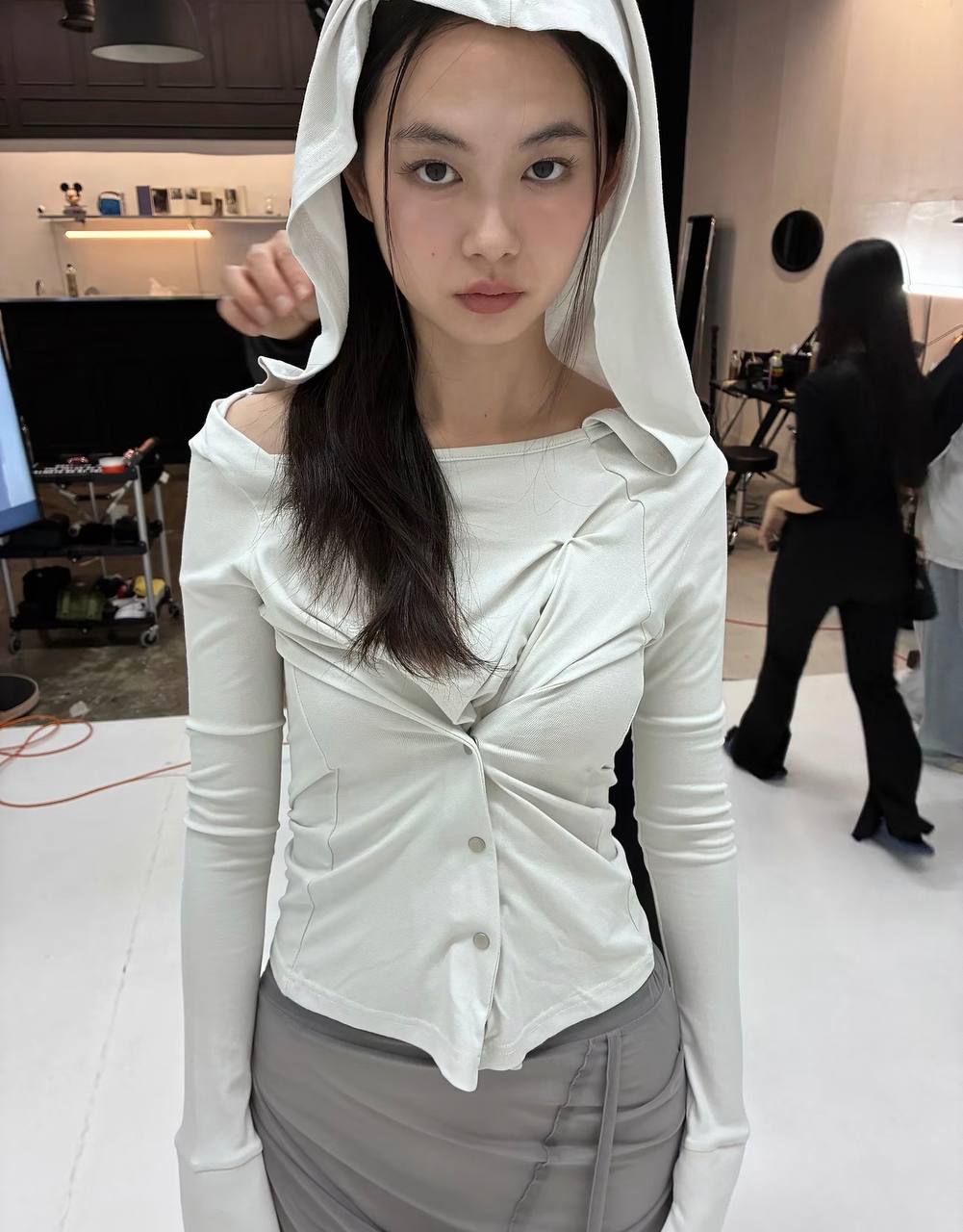 【Flare up】Asymmetrical Snap Long Sleeve Hoodie - 2 colors