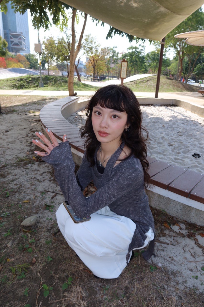 暈染假兩件不規則下擺薄長袖